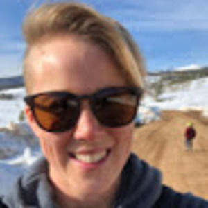 Meet your Posher, Caroline